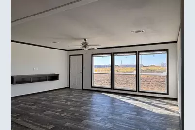 149 Castellana Way, Elgin, TX 78621 - Photo 12