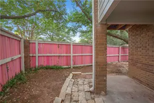 7635 Guadalupe St, Austin, TX 78752 - Photo 24
