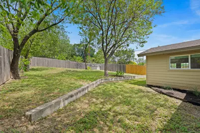 2507 Glen Springs Way, Austin, TX 78741 - Photo 24