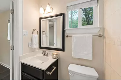 2507 Glen Springs Way, Austin, TX 78741 - Photo 14