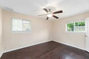 2507 Glen Springs Way, Austin, TX 78741 - Photo 32