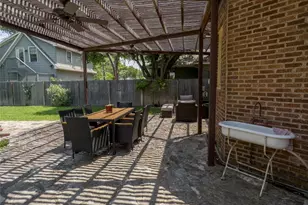 1512 Northwood Rd, Austin, TX 78703 - Photo 24