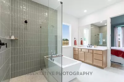 121 Ribera Drive, Liberty Hill, TX 78642 - Photo 24