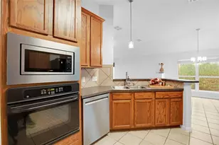 281 Hutton, Kyle, TX 78640 - Photo 8