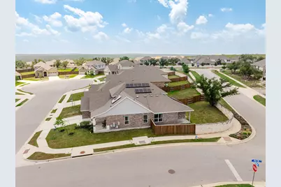 900 Balsora Cove, Georgetown, TX 78628 - Photo 32