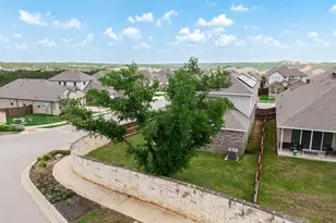 900 Balsora Cv, Georgetown, TX 78628 - Photo 28