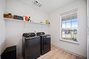 900 Balsora Cv, Georgetown, TX 78628 - Photo 20