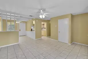 1902 Fair Oaks Dr, Austin, TX 78745 - Photo 8