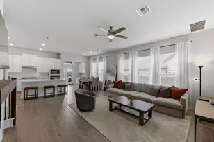 1209 Bluewood Bend, Leander, TX 78641 - Photo 4