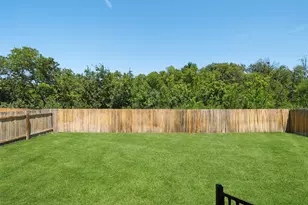 211 Brookside St, Hutto, TX 78634 - Photo 34