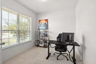 211 Brookside St, Hutto, TX 78634 - Photo 10