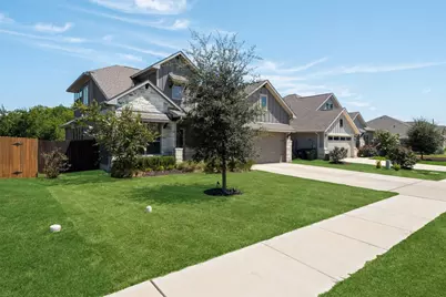 211 Brookside Street, Hutto, TX 78634 - Photo 38