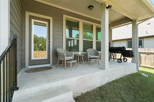 211 Brookside St, Hutto, TX 78634 - Photo 32