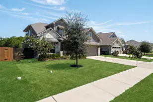 211 Brookside St, Hutto, TX 78634 - Photo 38