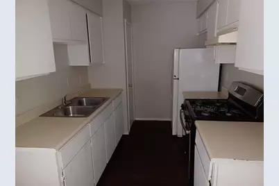 6711 Sandshof Drive, Austin, TX 78724 - Photo 4