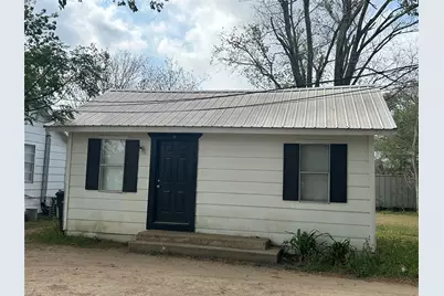 1107-4 Pine Street, Bastrop, TX 78602 - Photo 1