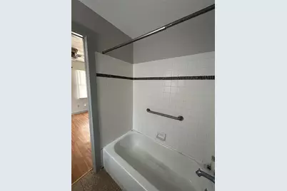 1107-4 Pine Street, Bastrop, TX 78602 - Photo 2