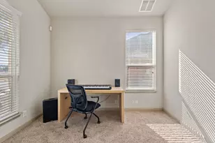 843 Avery Pkwy, New Braunfels, TX 78130 - Photo 6