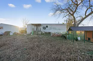 5827 FM979, Cameron, TX 76520 - Photo 2