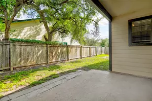 8704 Clearbrook Trail, Austin, TX 78729 - Photo 26