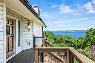 419 Cindy Dr, Canyon Lake, TX 78133 - Photo 4