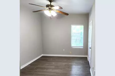 605 M L K Boulevard #A, Elgin, TX 78621 - Photo 10