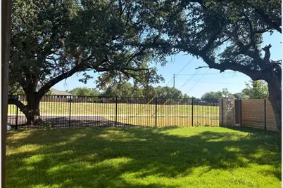 1120 Stonehill Drive, Georgetown, TX 78633 - Photo 12