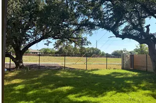 1120 Stonehill Dr, Georgetown, TX 78633 - Photo 12