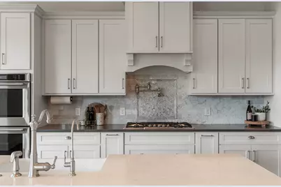 229 Huck Finn Trail, Dripping Springs, TX 78620 - Photo 18