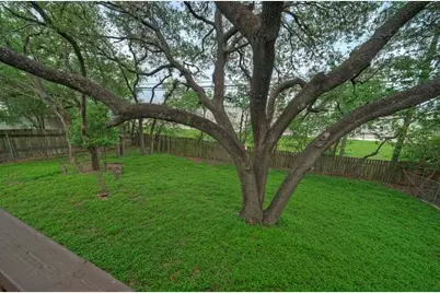 8005 Northforest Drive, Austin, TX 78759 - Photo 30
