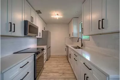8005 Northforest Drive, Austin, TX 78759 - Photo 14