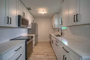 8005 Northforest Dr, Austin, TX 78759 - Photo 14