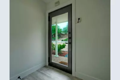8005 Northforest Drive, Austin, TX 78759 - Photo 4