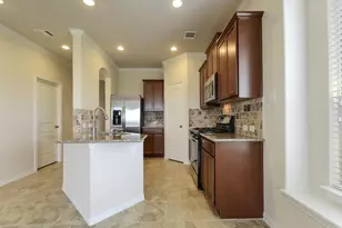 2617 Creeping Vine Ct, Pflugerville, TX 78660 - Photo 10