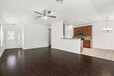 18105 Bandelier Drive, Pflugerville, TX 78660 - Photo 4