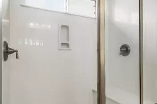 18105 Bandelier Dr, Pflugerville, TX 78660 - Photo 16