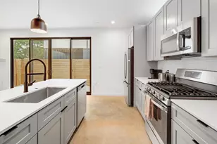 3409 Neal St, Austin, TX 78702 - Photo 8