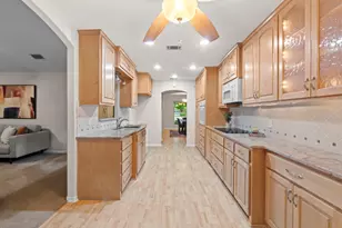 8610 Melshire Dr, Austin, TX 78757 - Photo 14