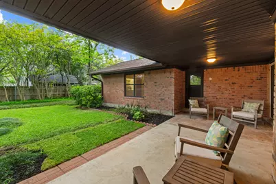8610 Melshire Drive, Austin, TX 78757 - Photo 30