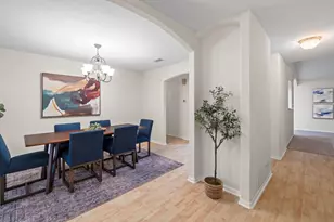 8610 Melshire Dr, Austin, TX 78757 - Photo 12