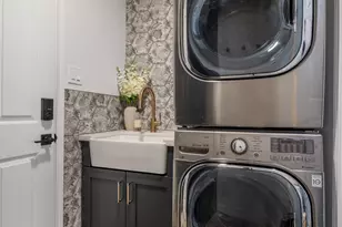 801 Ivy Dr, Pflugerville, TX 78660 - Photo 30