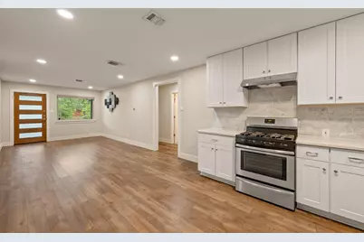 3015 Burning Oak Drive #2, Austin, TX 78704 - Photo 8