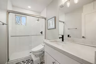 3015 Burning Oak Dr, Austin, TX 78704 - Photo 8