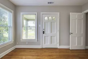 1300 Crestwood Rd, Austin, TX 78722 - Photo 28