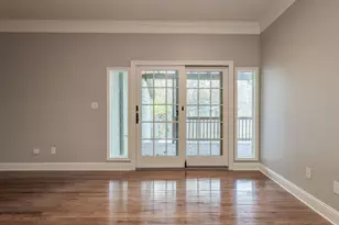 1300 Crestwood Rd, Austin, TX 78722 - Photo 18