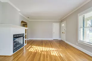 1300 Crestwood Rd, Austin, TX 78722 - Photo 6