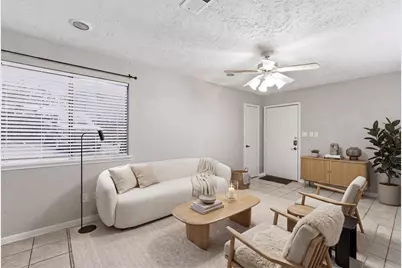 421 W San Antonio Street #A2, San Marcos, TX 78666 - Photo 2