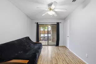 421 W San Antonio St, San Marcos, TX 78666 - Photo 12