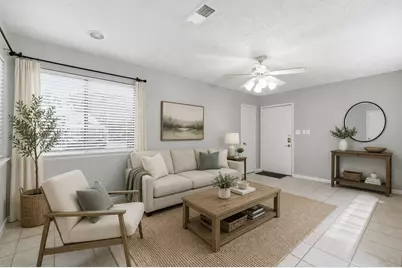 421 W San Antonio Street #A2, San Marcos, TX 78666 - Photo 2