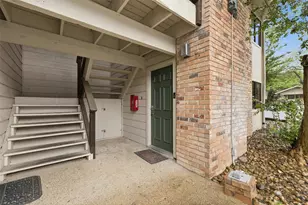 421 W San Antonio St, San Marcos, TX 78666 - Photo 20